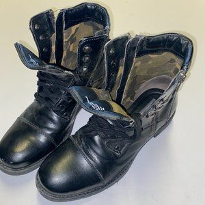 Vito Rossi | Boots | Size 9.5 Mens | Zippers | Black& Camo | Worn maybe twice.